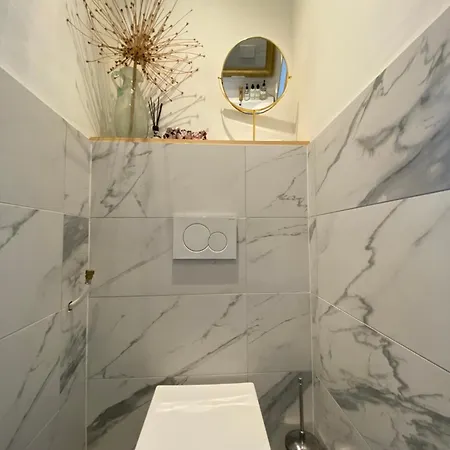 Vondelpark לינה וארוחת בוקר